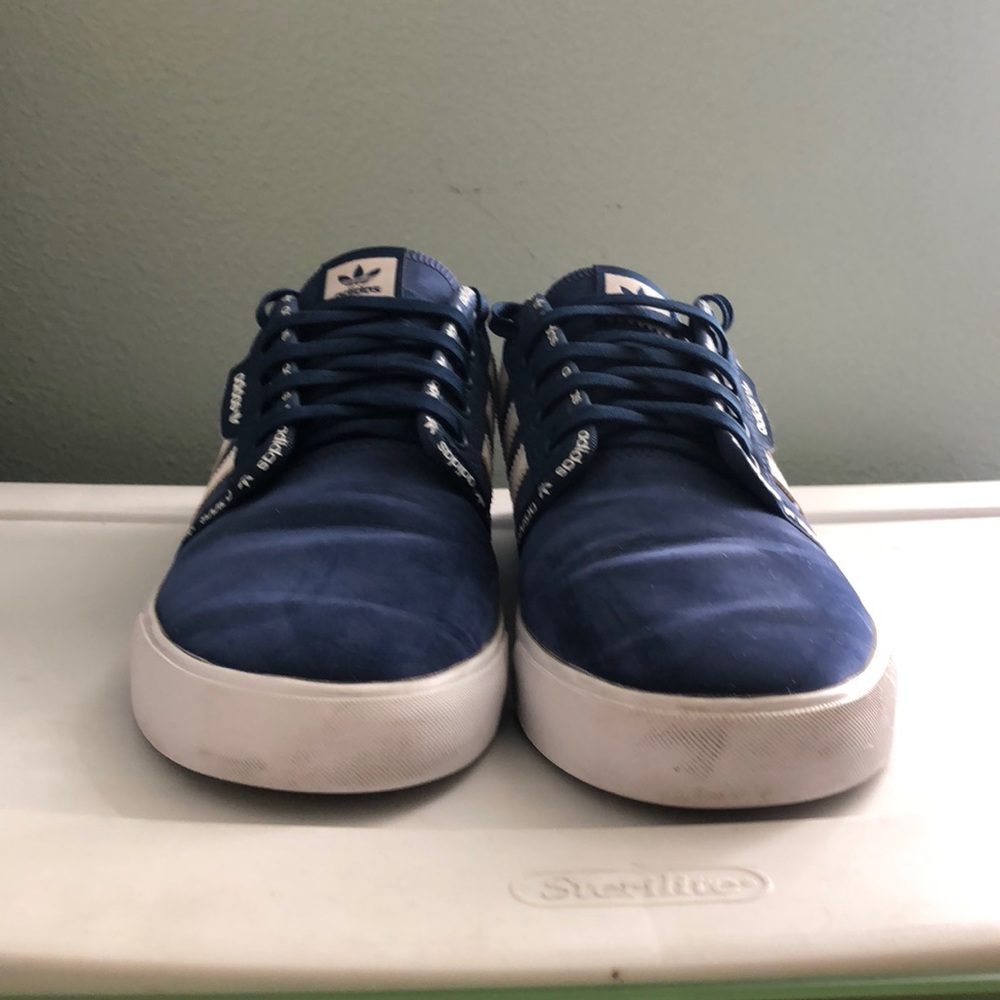 Selling Adidas shoes size 9.5